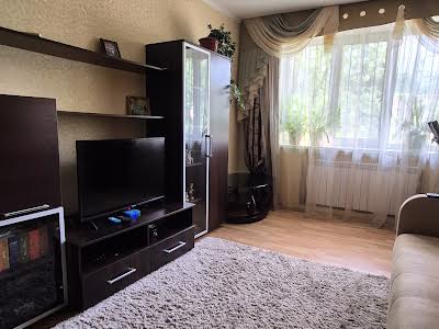 квартира за адресою Холодноярської бригади, 10