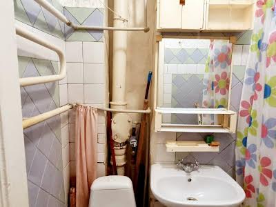 квартира за адресою Криворізька вул., 46