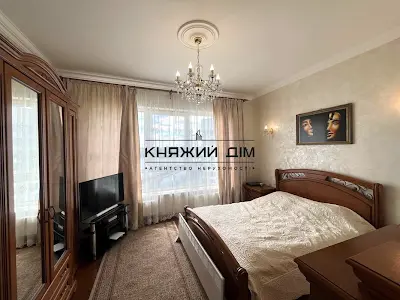 квартира за адресою Зарічна вул., 1-Б