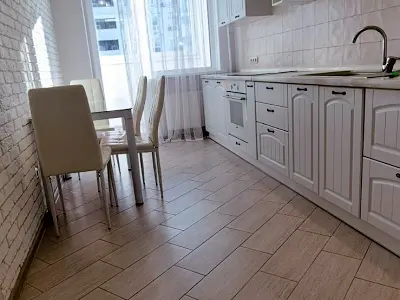 квартира по адресу Драгоманова ул., 2-А