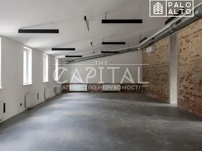 коммерческая по адресу Старокиївська, 10