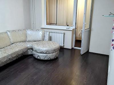 квартира по адресу Героев Днепра ул., 34а