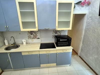 квартира за адресою Садова вул., 13 
