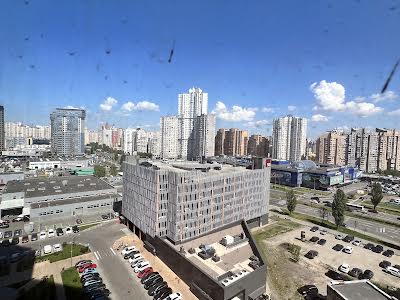 квартира за адресою Дніпровська набережна вул., 18-А