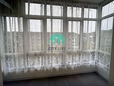 квартира по адресу Карпатська ул., 17б