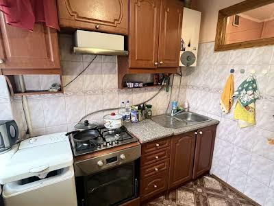квартира за адресою Григорія Квітки-Основ'яненка вул., 4