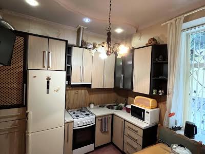 квартира за адресою Грушевського Михайла, 18