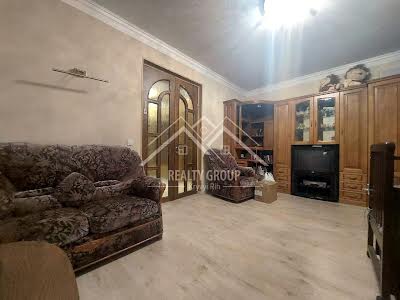 квартира по адресу Степана Тильгы ул., 65