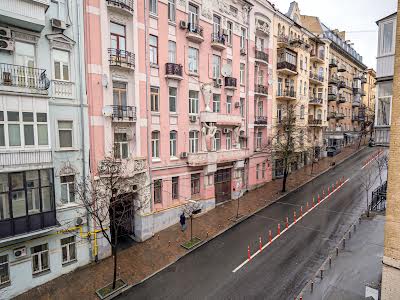 квартира за адресою Костельна вул., 6
