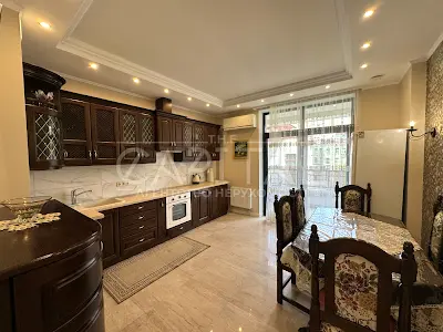 квартира за адресою Золотоустівська вул., 24а