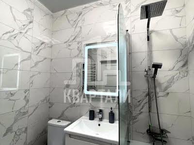 квартира за адресою Ревуцького вул., 40