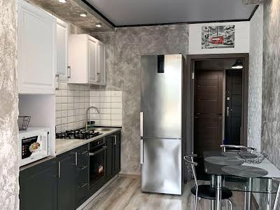 квартира за адресою Соборна вул., 126/2