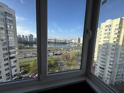 квартира за адресою Миколи Бажана просп., 24/1