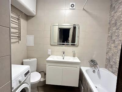 квартира по адресу Університетська, 1с