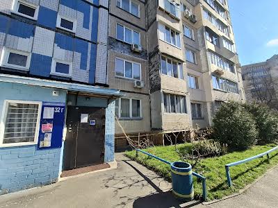 квартира по адресу Червоной Калины просп. (Владимира Маяковского), 32-Г