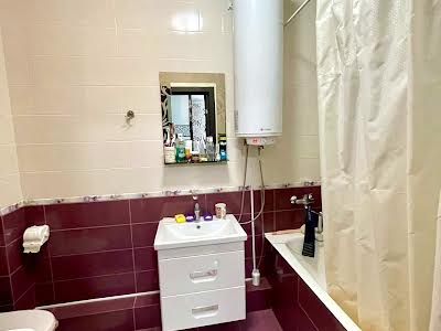 квартира за адресою Олени Пчілки вул., 8