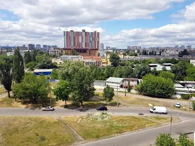 квартира за адресою Празька вул., 17