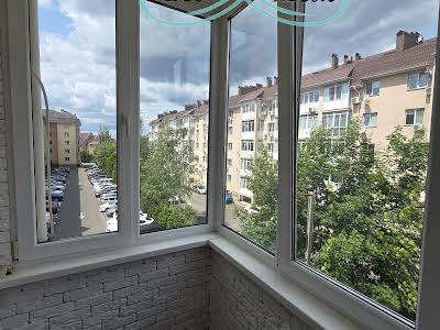 квартира по адресу Леси Украинки ул., 11