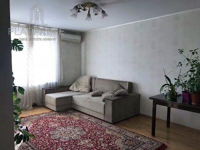 квартира за адресою Братиславська вул., 7
