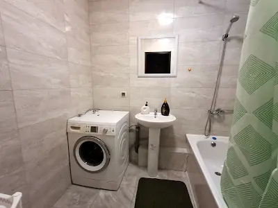 квартира за адресою Софії Русової вул., 7