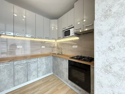 квартира за адресою Миру, 3