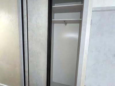 квартира за адресою Лісогринівецька вул., 34-Б