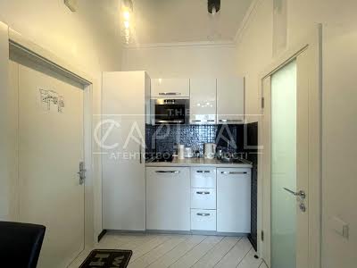 квартира за адресою Шота Руставелі вул., 44