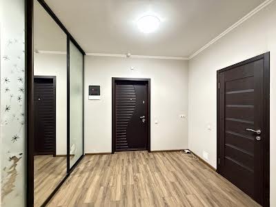 квартира по адресу Драгоманова ул., 2