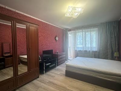 квартира за адресою Верховної Ради бульв., 19