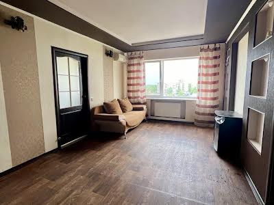 квартира по адресу Строителей бульв., 4