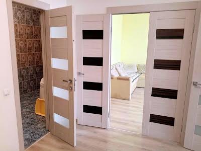 квартира за адресою Ованеса Туманяна вул., 15А