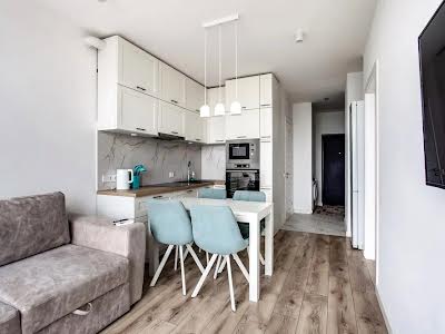 квартира за адресою Авраама Лінкольна вул., 6б