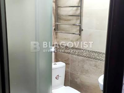 квартира за адресою Солом'янська вул., 16