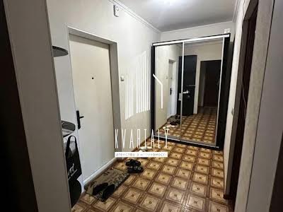 квартира за адресою Драгоманова вул., 12-А