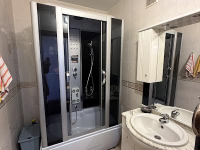 квартира по адресу Краковская ул., 13б