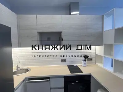квартира за адресою Дніпровська набережна вул., 17В