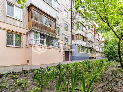 квартира за адресою Метробудівська вул., 5