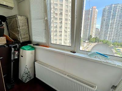 квартира по адресу Олены Пчилки ул., 3-А