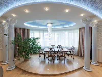 квартира за адресою Старонаводницька вул., 13