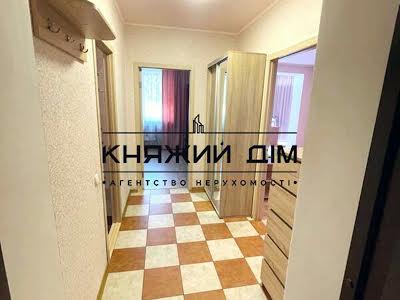 квартира по адресу Вишнева ул., 27
