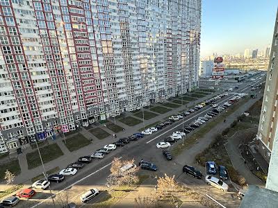 квартира за адресою Драгоманова вул., 1г