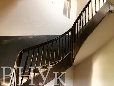 квартира за адресою Михайла Вербицького вул., 11