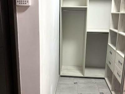 квартира за адресою Андрія Аболмасова вул. (Панельна), 7