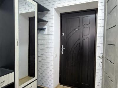 квартира за адресою Бишівська вул., 14
