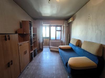 квартира за адресою Краснова вул., 9