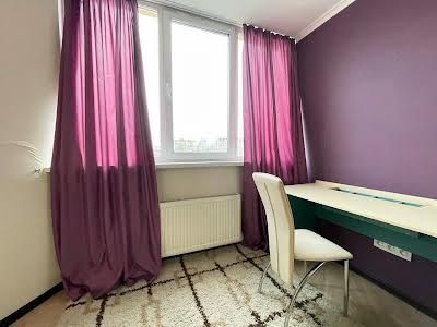 квартира за адресою Боголюбова вул., 20