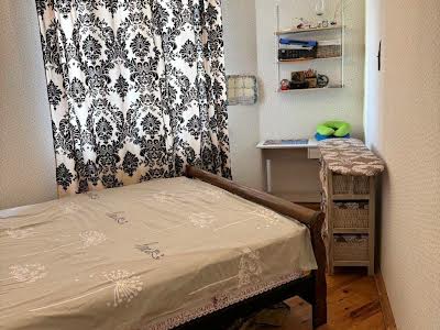 квартира за адресою Велозаводська вул., 37