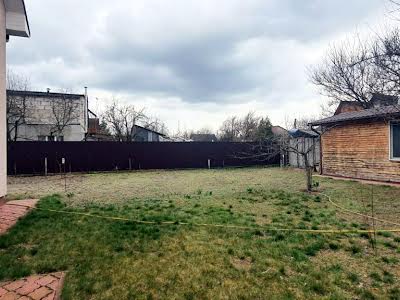 будинок за адресою Бузкова, 33