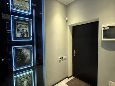 будинок за адресою Парковая, 8