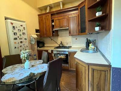 квартира за адресою Бандеры Степана, 80
